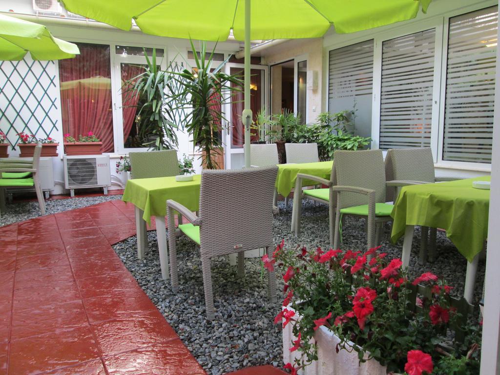 Hotel Lito Paralía Buitenkant foto
