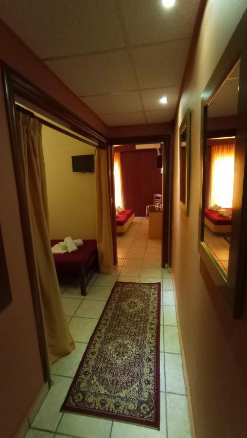Hotel Lito Paralía Buitenkant foto