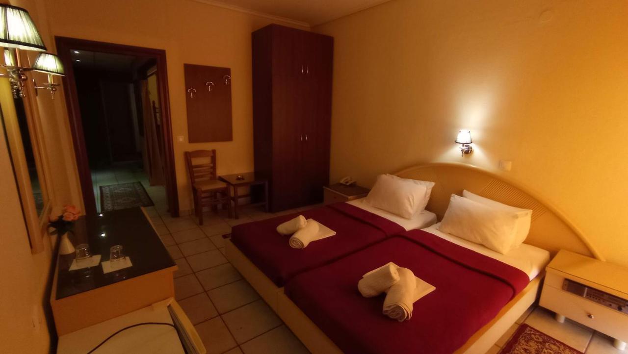 Hotel Lito Paralía Buitenkant foto