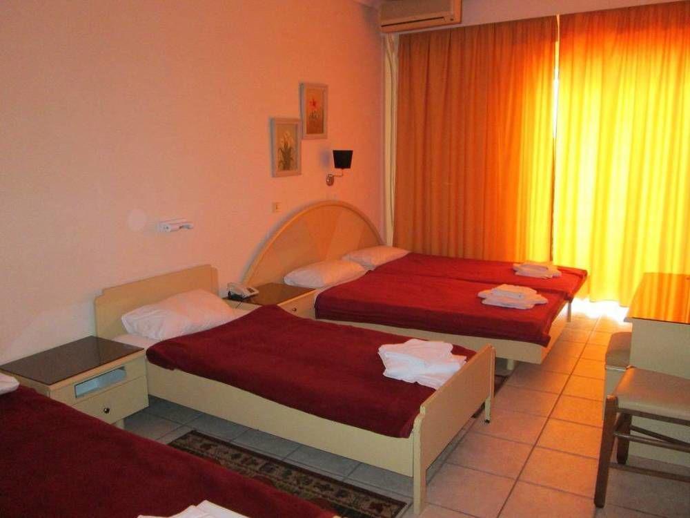 Hotel Lito Paralía Buitenkant foto